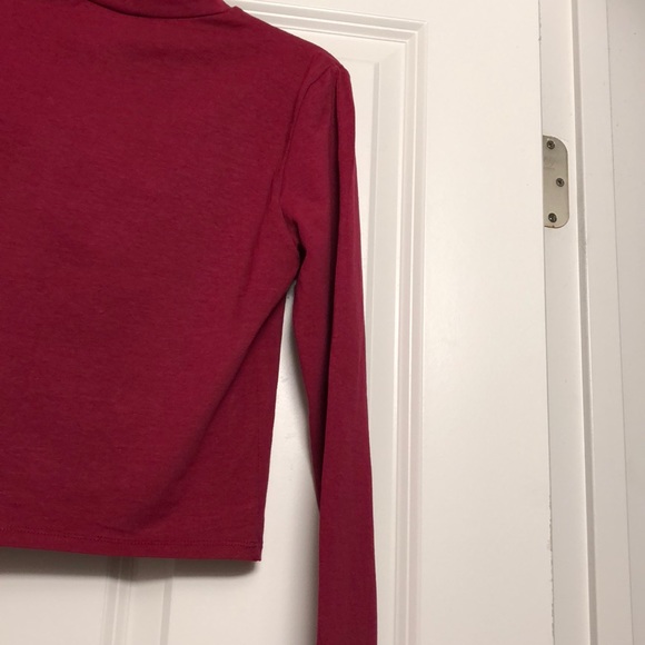 H&M Red Crop top - Picture 4 of 4